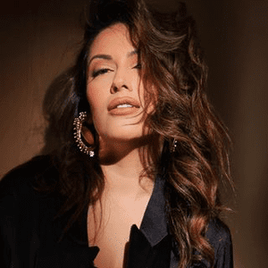 Instagram Profile Picture Of himanirajivshah