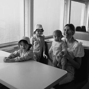 Instagram Profile Picture Of thimbleandcloth