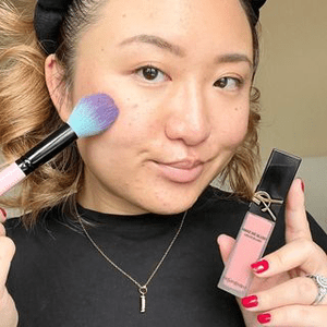 Instagram Profile Picture Of cinmi.does.makeup