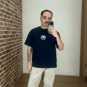 Instagram Profile Picture Of luscamanoel