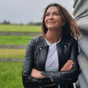 Instagram Profile Picture Of suziperry100