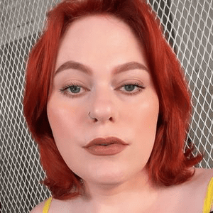 Instagram Profile Picture Of scars_2_stars