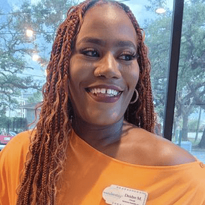 Instagram Profile Picture Of deidreworldwide