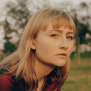 Instagram Profile Picture Of heyraegray